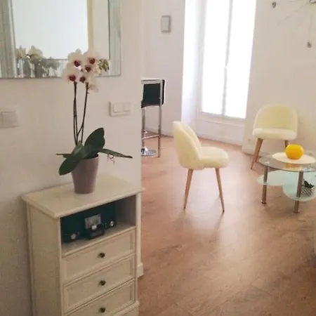 #28 1 Bdr Flat Ac Balcony Hper Central 10Mins To Beach & Old Town Nice Extérieur photo