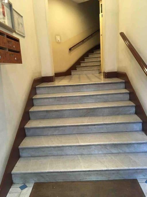 #28 1 Bdr Flat Ac Balcony Hper 10mins To & Old Town Apartment Nice
